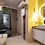 Rhiss Hotels Maltepe