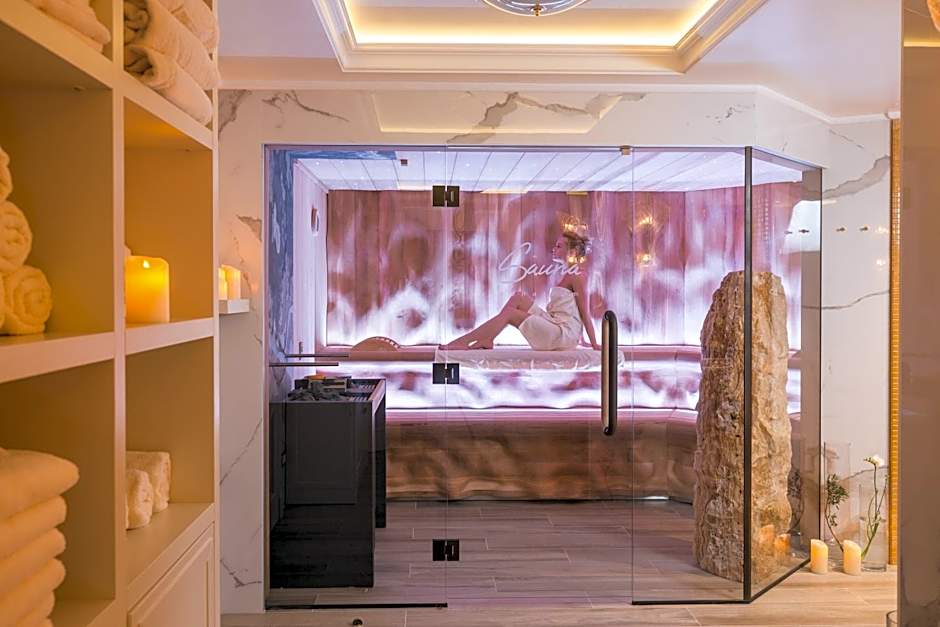 Nobil Luxury Boutique Hotel