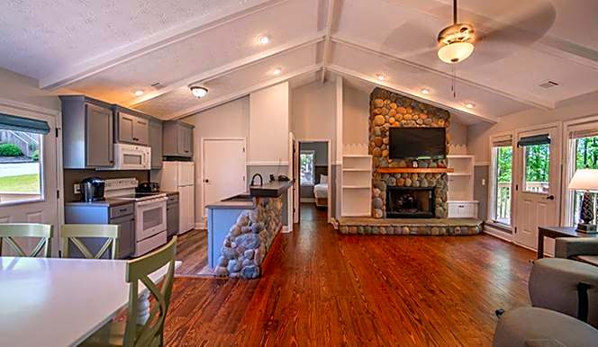 Lanier Islands Legacy Lodge