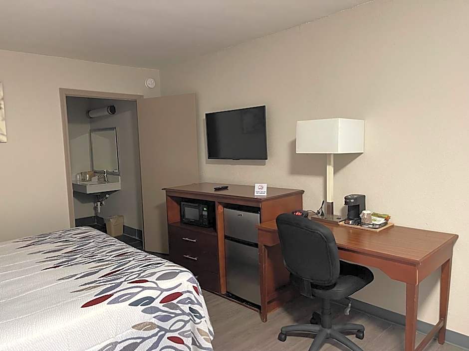 Red Roof Inn LaGrange