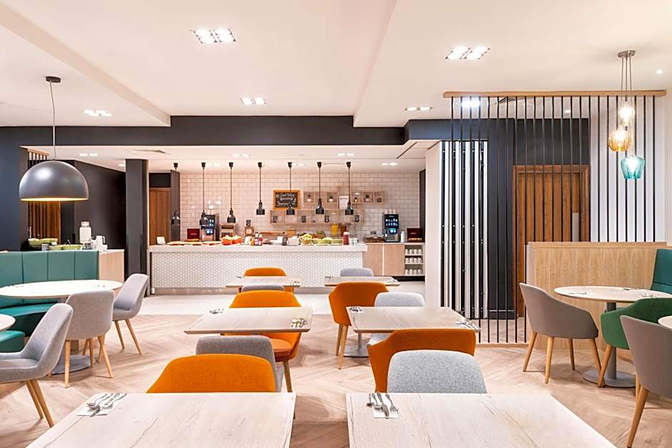 Holiday Inn Stevenage By IHG