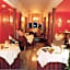 RAVeL Hotel Cyrano