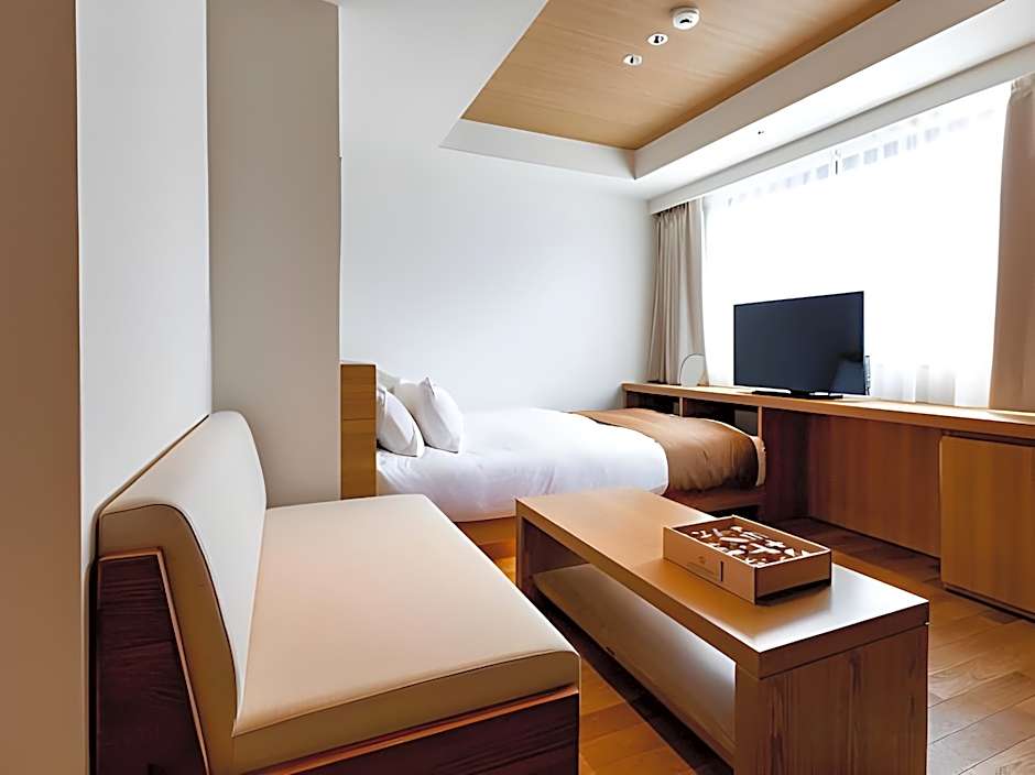 THE MACHIYA EBISUYA