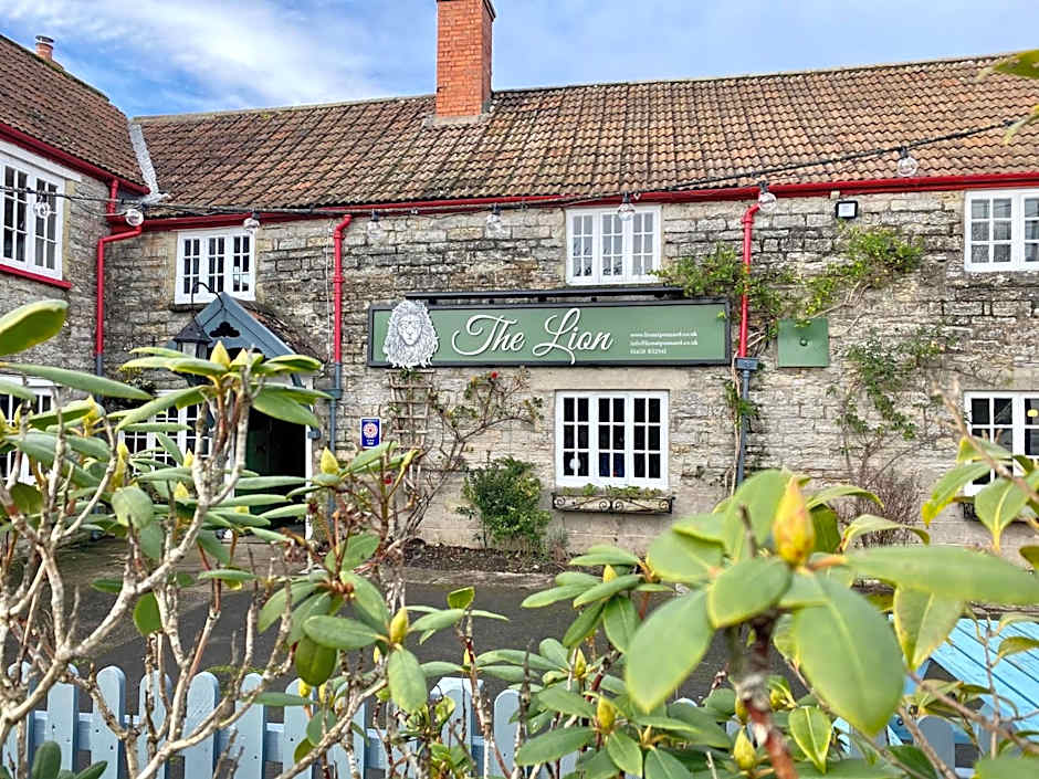 The Lion at West Pennard