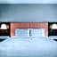 Hampton Inn & Suites Fresno