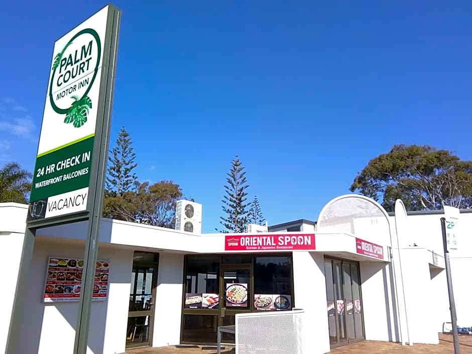 Palm Court Motor Inn
