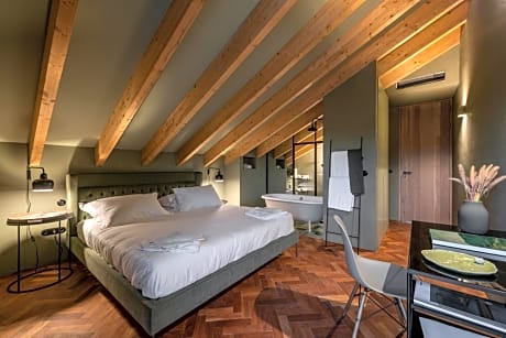 Two-Bedroom Villa Artes