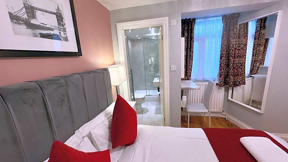 Classic Hyde Park Hotel