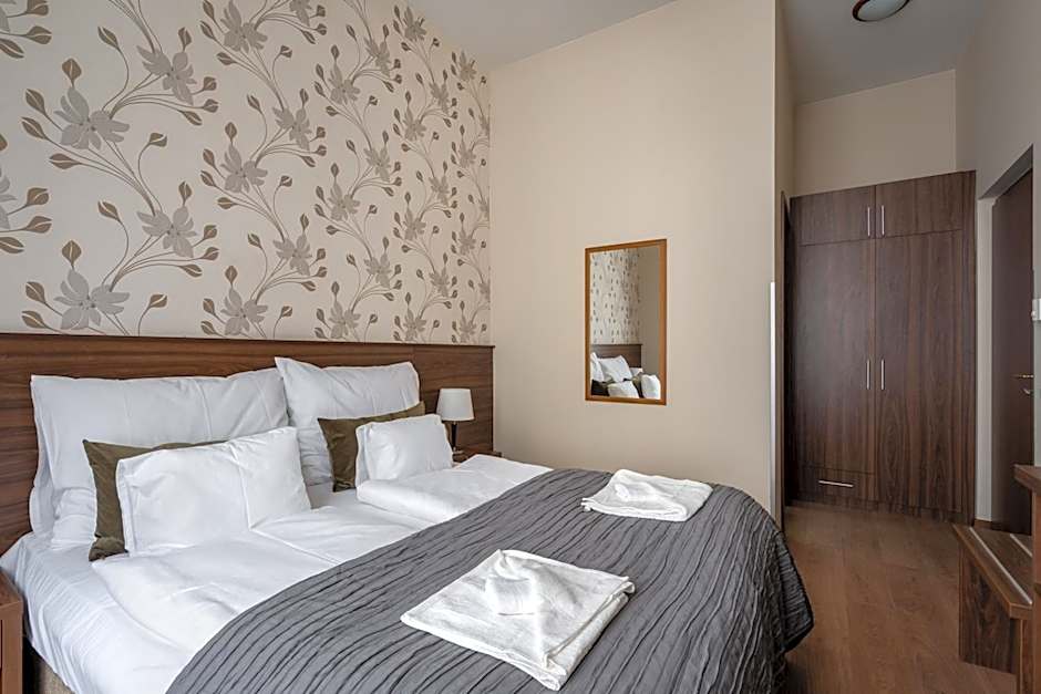 Elit Boutique Rooms- Best Location by BQA