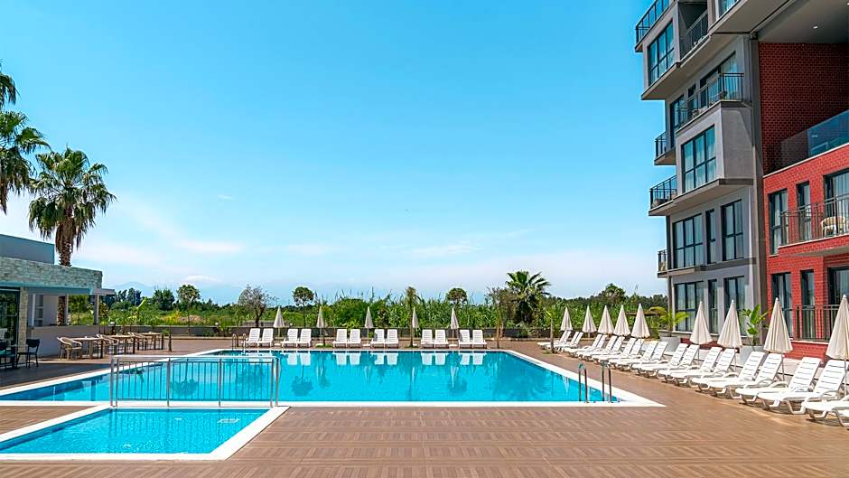 Laristone Suite Spa Hotel