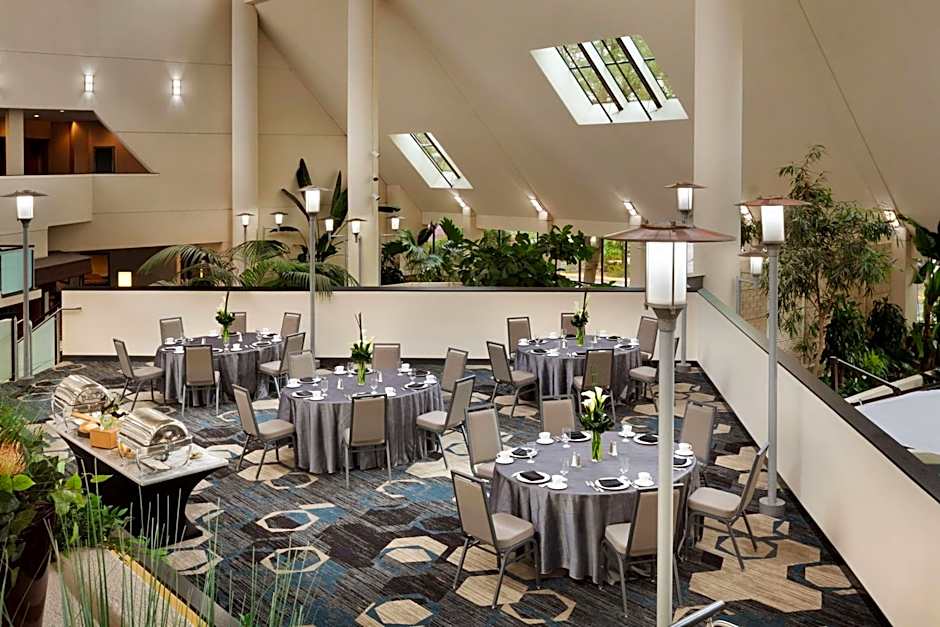 DoubleTree By Hilton Hotel Minneapolis Park Place