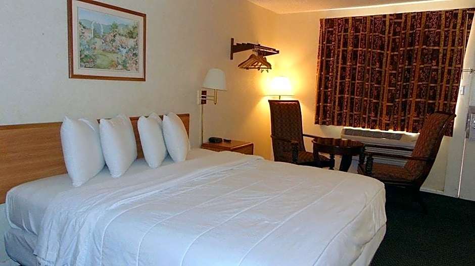 Oceanside Lodge