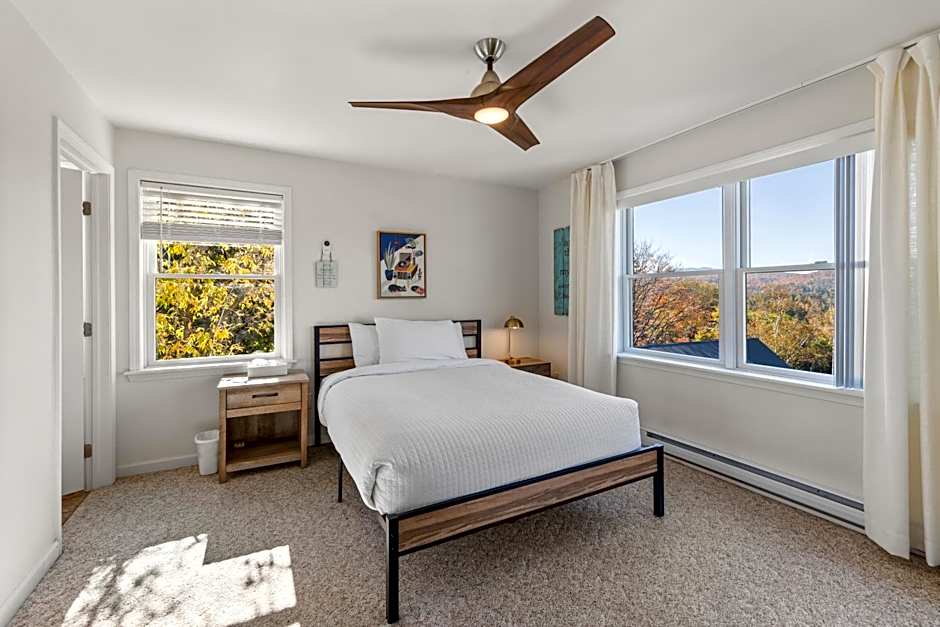 Amazing Mountain Views Lake Placid & 1980 Olympic Center