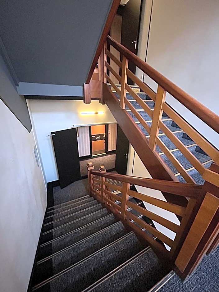 Brit Hotel Privilège Le Royal - Centre Gare