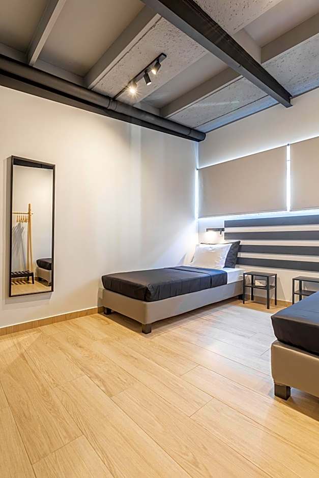 Ermoo Athens Modern Living