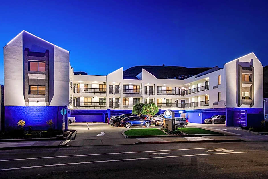 Days Inn by Wyndham San Francisco S/Oyster Point Airport