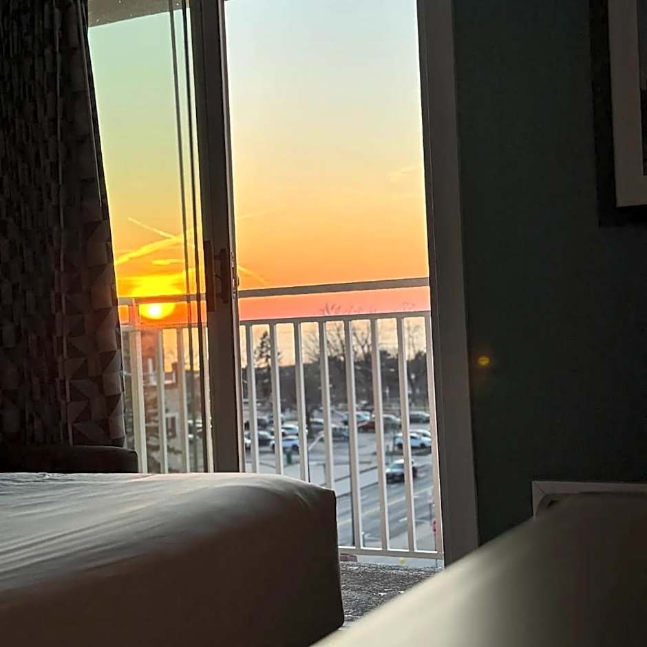 Silver Beach Hotel