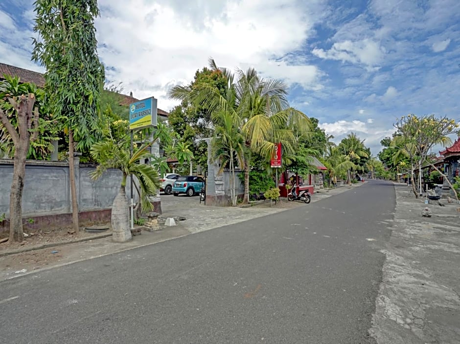 OYO 3096 Hotel Dewi Warsiki