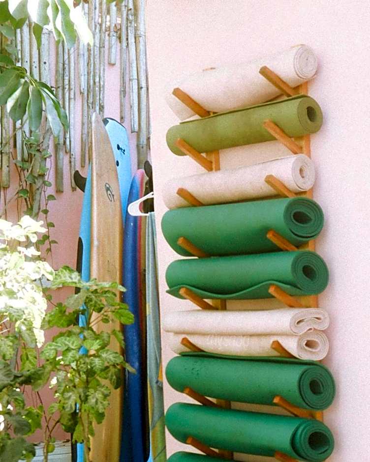 My Sisters House - Female only