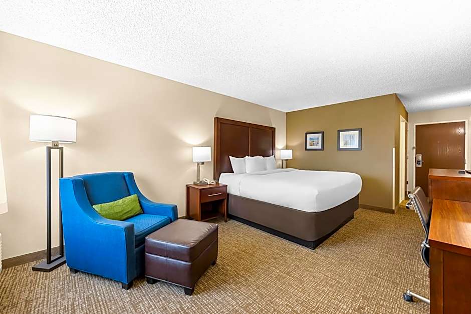 Comfort Inn & Suites Pueblo