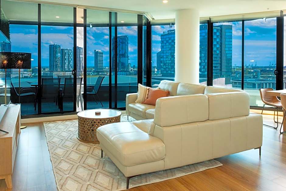 Waterfront Melbourne Apartments
