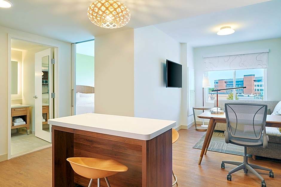 Element West Des Moines