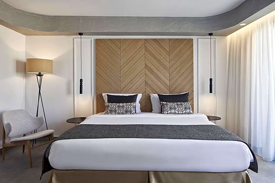 Atlantica Caldera Palace