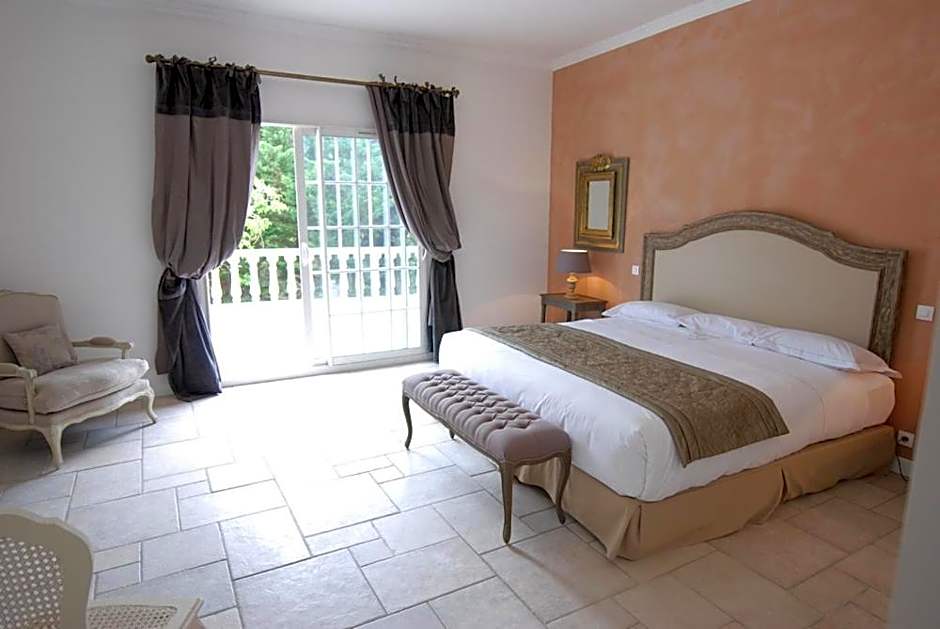 Château de Floure - SPA et piscine extérieure chauffée