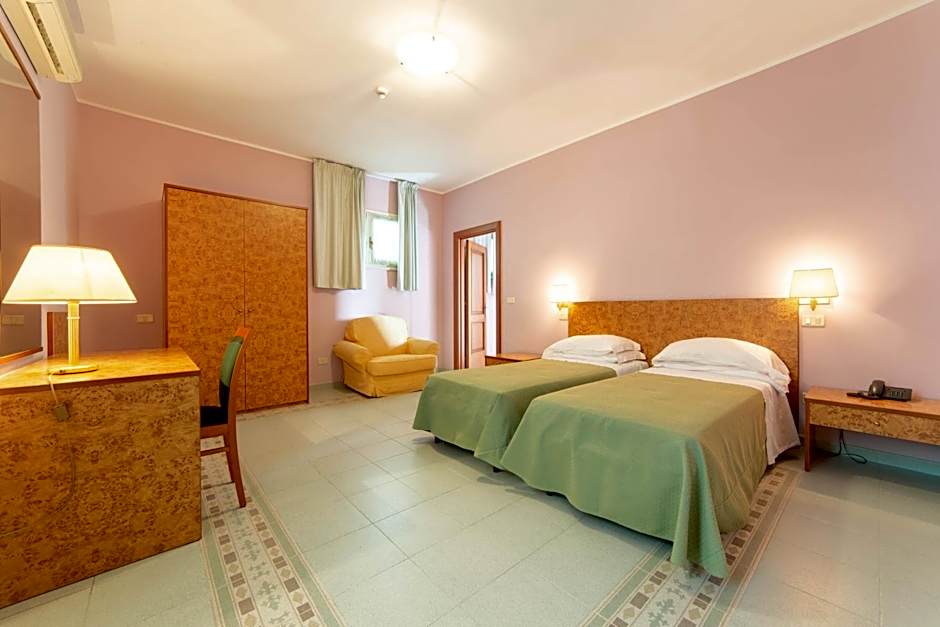 Antica Masseria Li Sauli