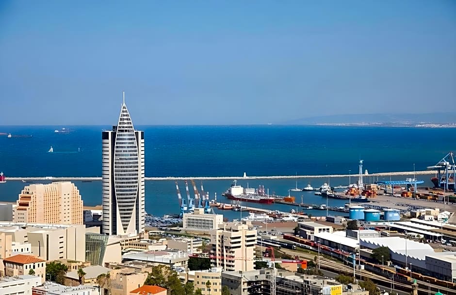 Haifa Tower Hotel