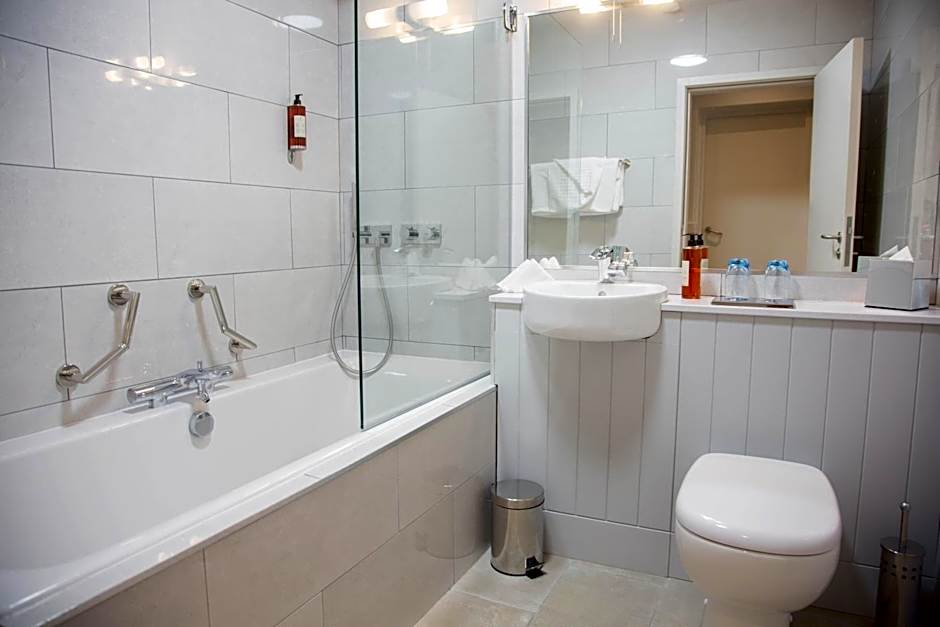 Waterfront Hotel Dungloe