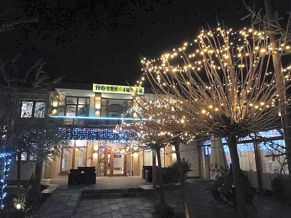 Hotel Írisz