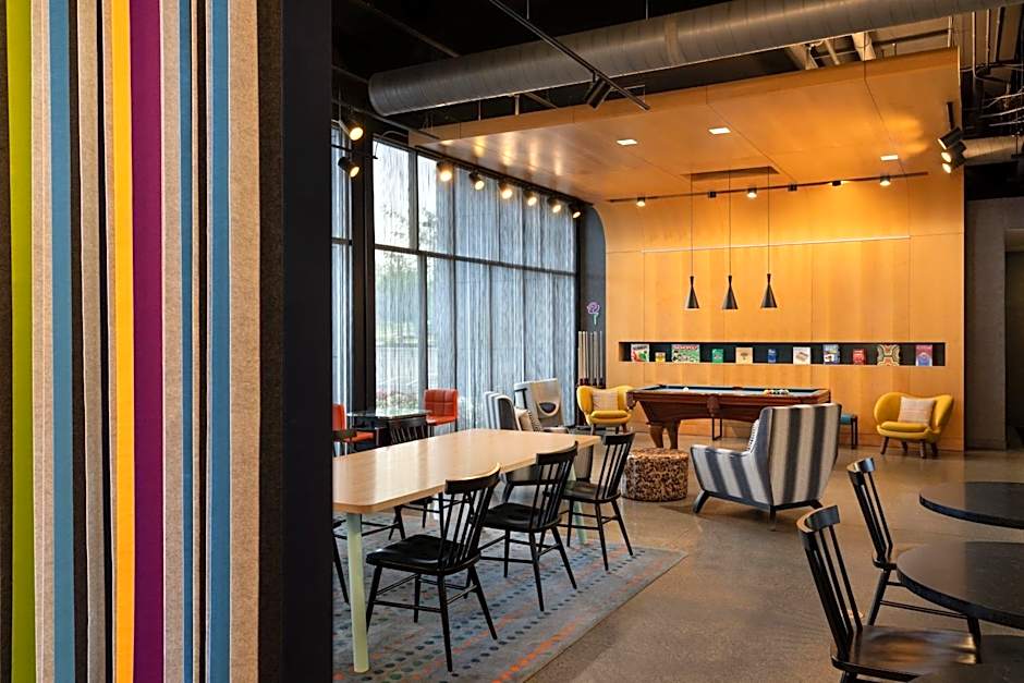 Aloft Beachwood