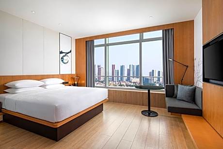 Standard King Room, Guest room, 1 King, City view