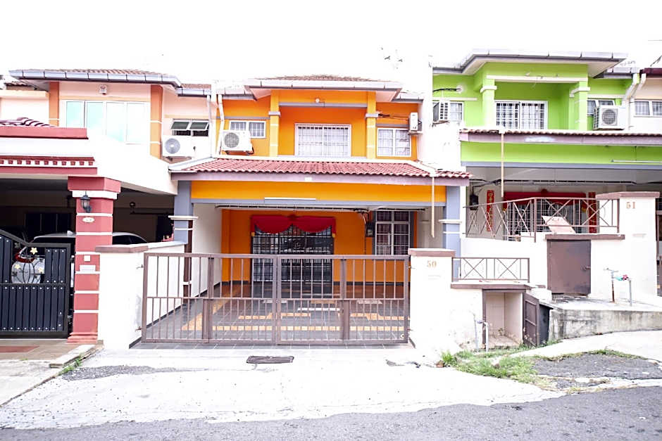 OYO Homes 90575 CK Bahau Homestay