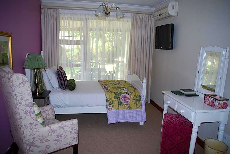 HOSPITALity Lodges