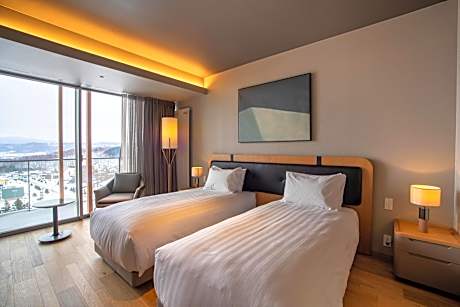 3 Bedroom Penthouse Suite