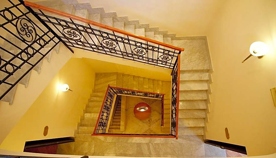 Hotel Nuvo