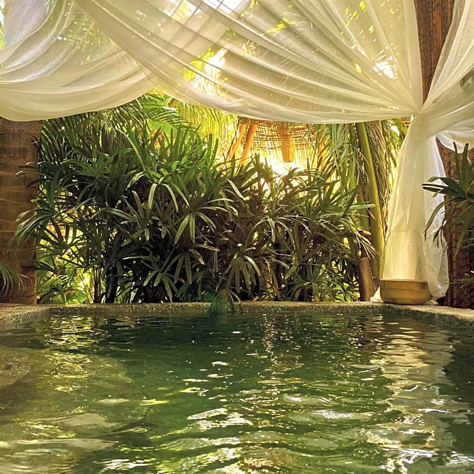 Muúnek Hotel Boutique Art & Spa, adults only