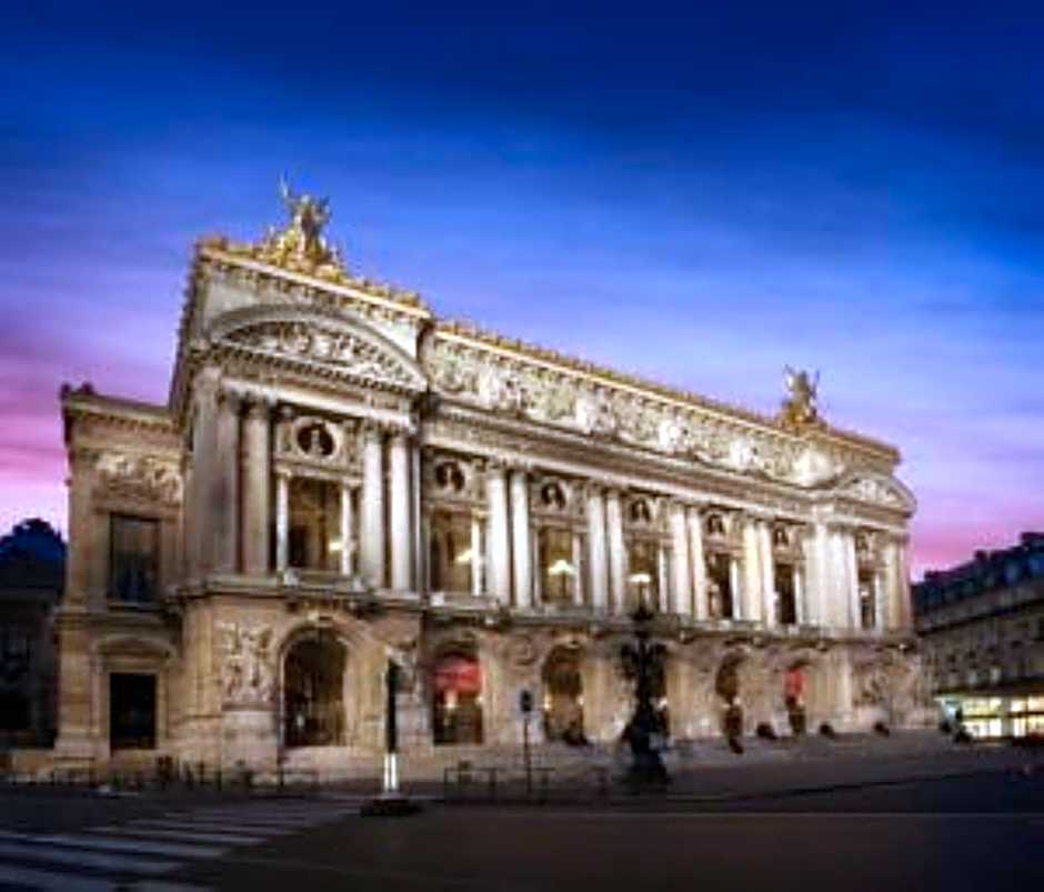 Hotel Royal Opera