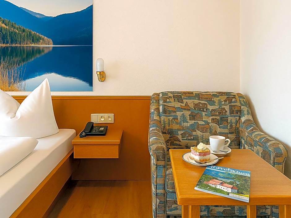 Hotel zur Linde - Bayerischer Wald - aktivCard mit 154 kostenfreien Leistungen - kostenloser Parkplatz