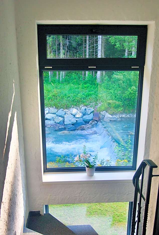 Mountain Hostel City