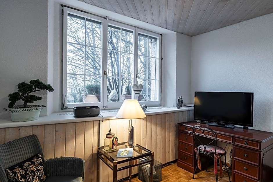 Art Deco Villa Mon Abri BnB