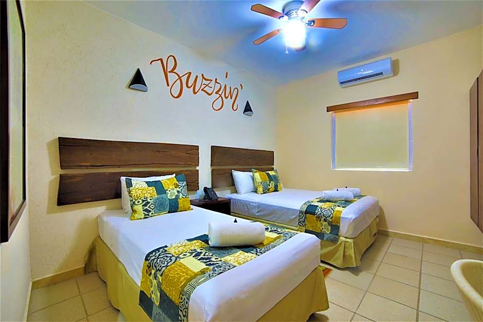 Hotel 12 BEES by Kavia