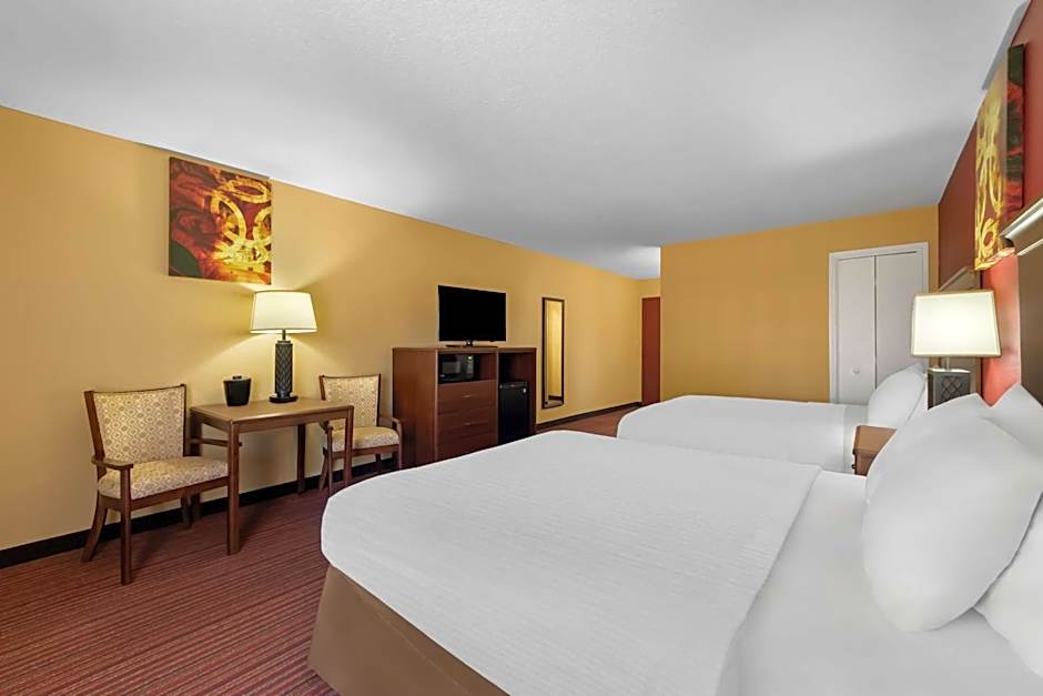 SureStay Plus by Best Western San Antonio Fiesta Inn