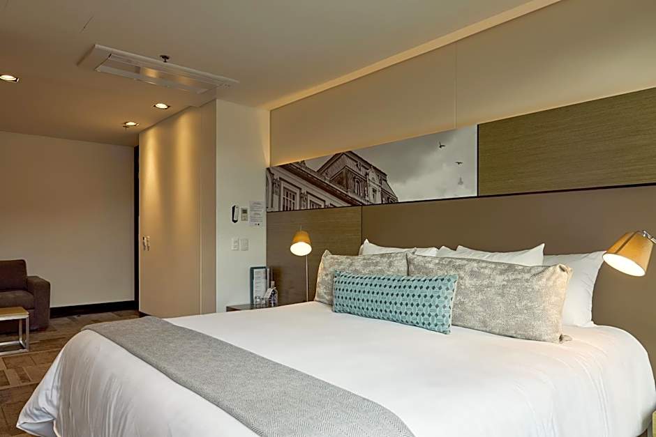 EK Hotel By Preferred Hotels Group