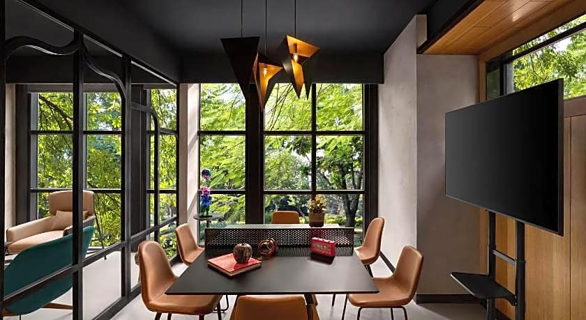 Moxy Mumbai Andheri West