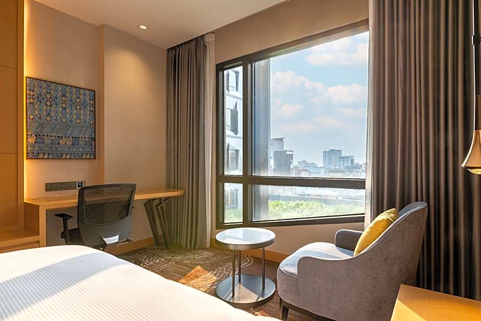 DoubleTree by Hilton Vientiane