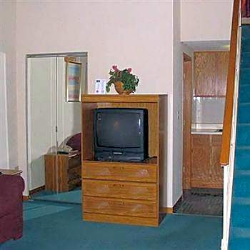 Red Carpet Inn North Chicago