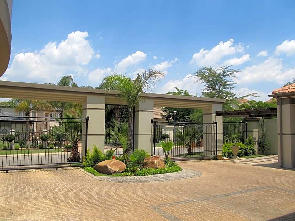 Casa Flora Guesthouse